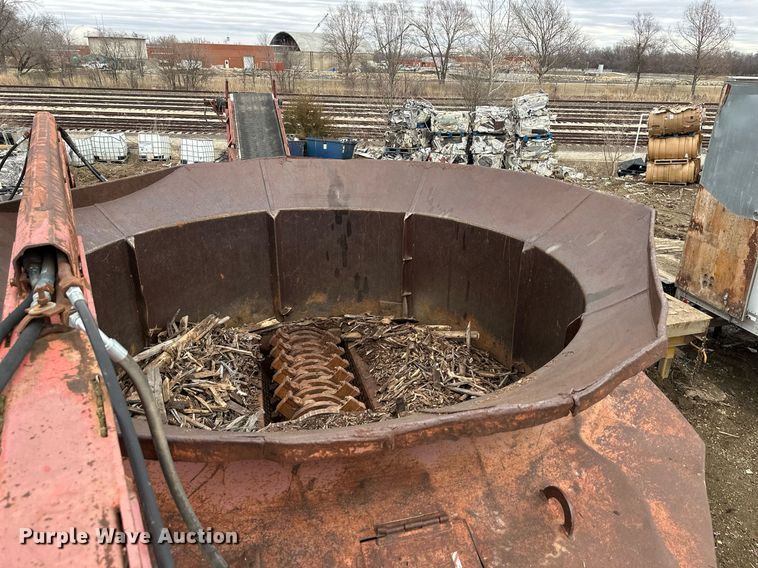 image for item DS6488 Morbark 1300 tub grinder