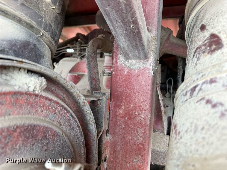 image for item DS6488 Morbark 1300 tub grinder