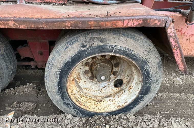 image for item DS6488 Morbark 1300 tub grinder