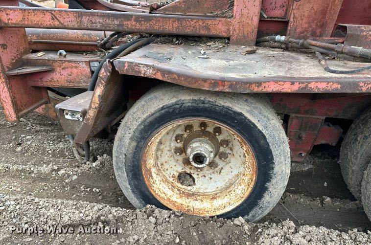 image for item DS6488 Morbark 1300 tub grinder