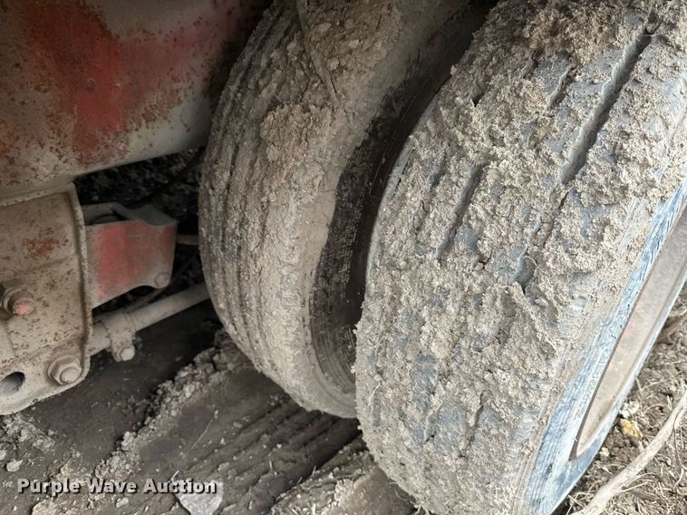 image for item DS6488 Morbark 1300 tub grinder