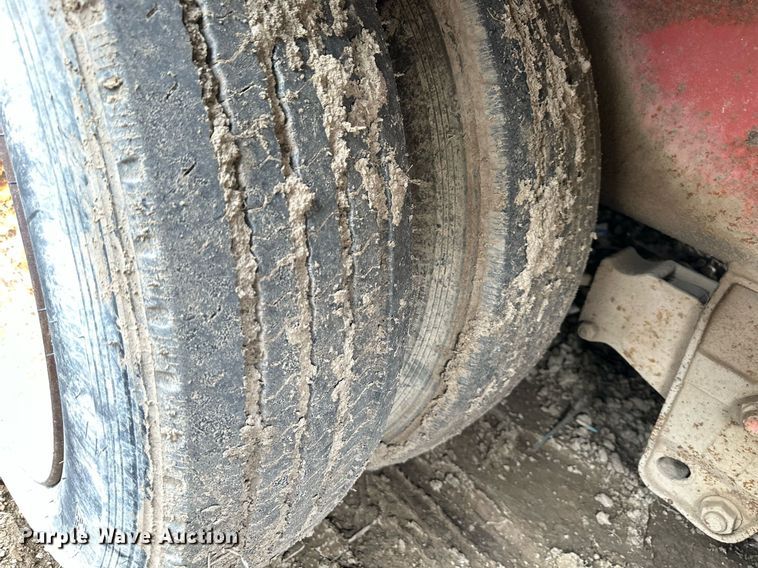 image for item DS6488 Morbark 1300 tub grinder