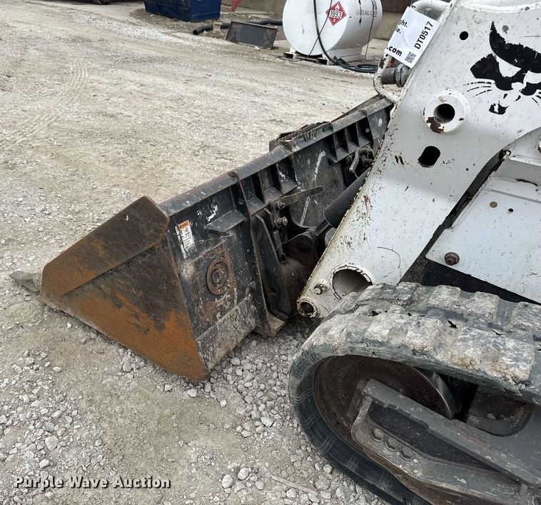 image for item DT0517 2016 Bobcat T650 tracked skid steer loader