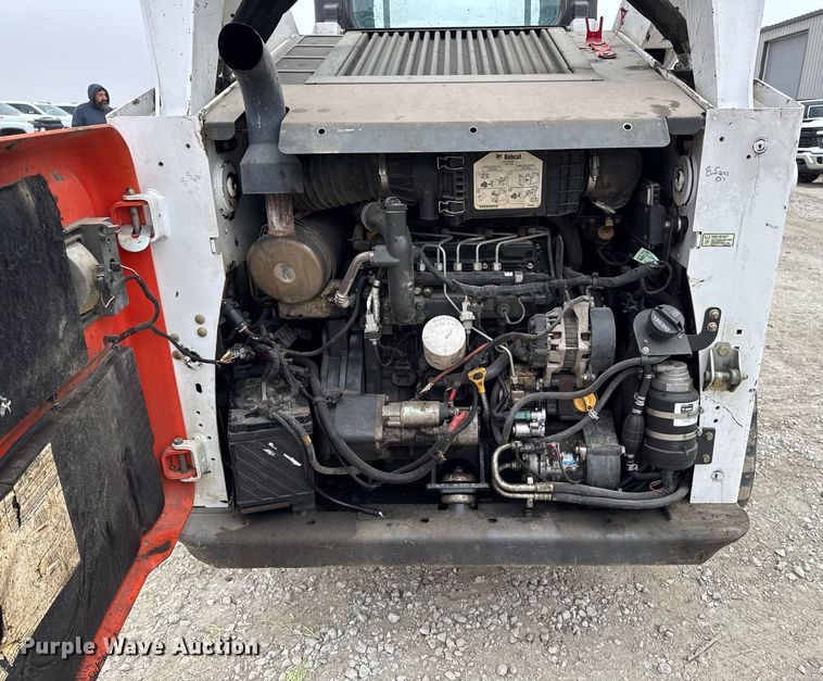 image for item DT0517 2016 Bobcat T650 tracked skid steer loader