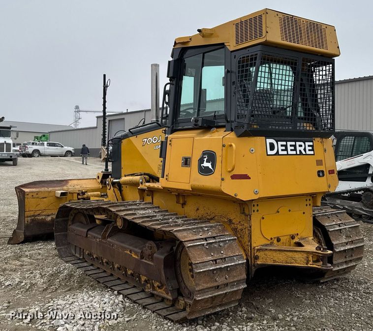 image for item DT0518 2008 John Deere 700J LGP dozer