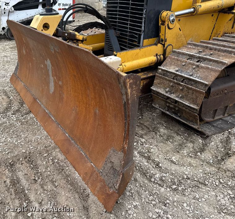 image for item DT0518 2008 John Deere 700J LGP dozer