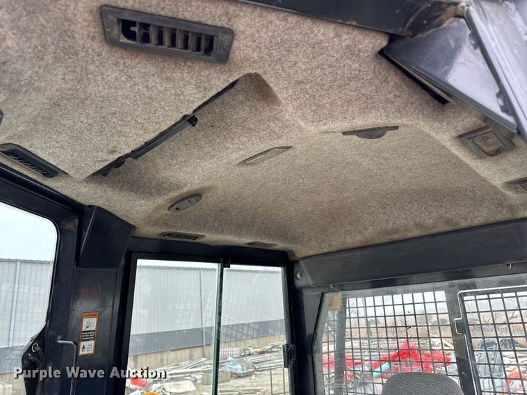 image for item DT0518 2008 John Deere 700J LGP dozer