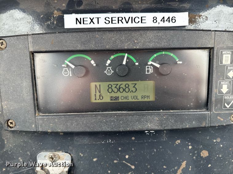 image for item DT0518 2008 John Deere 700J LGP dozer