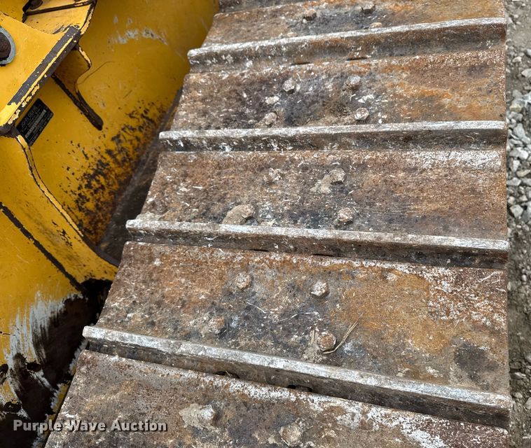 image for item DT0518 2008 John Deere 700J LGP dozer