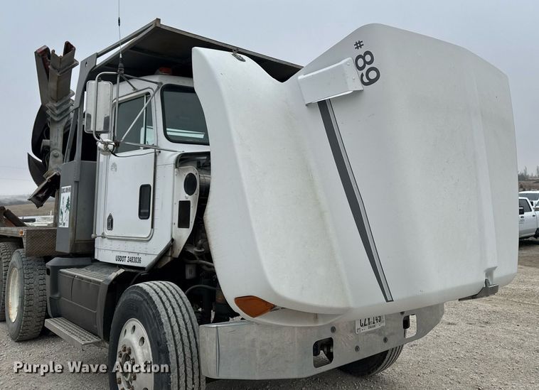 image for item DT0519 1989 Kenworth T400A truck cab and chassis with tree spade