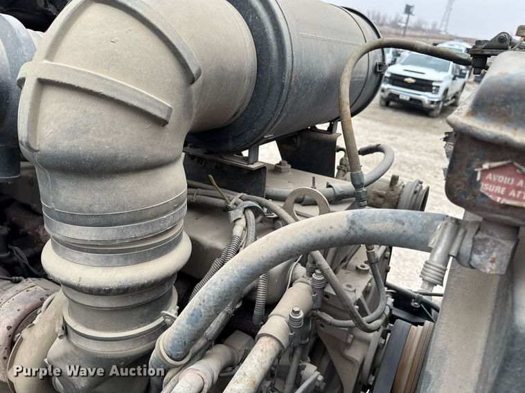 image for item DT0519 1989 Kenworth T400A truck cab and chassis with tree spade