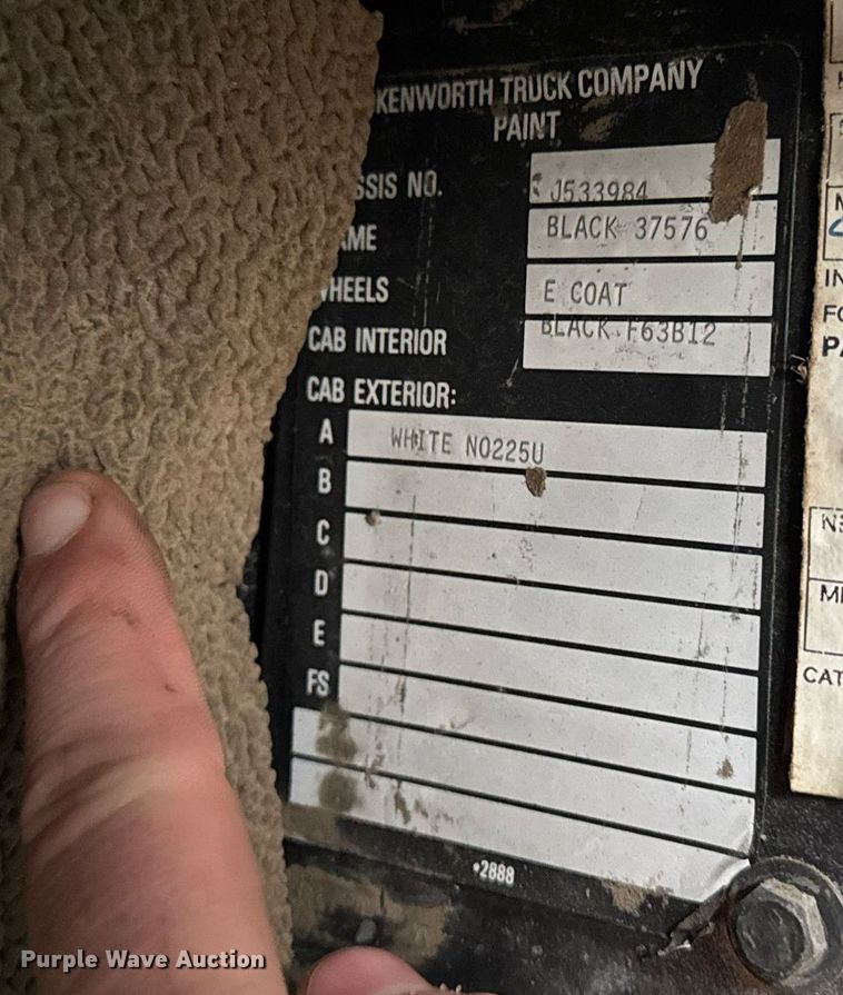 image for item DT0519 1989 Kenworth T400A truck cab and chassis with tree spade