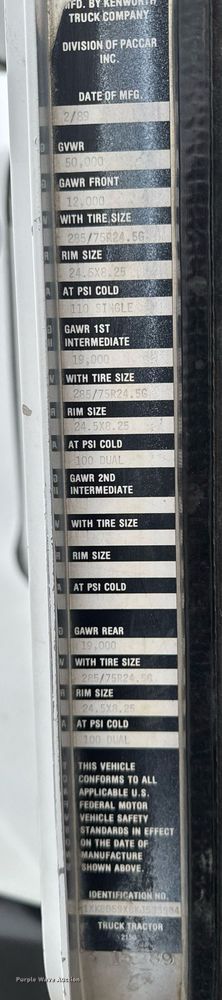 image for item DT0519 1989 Kenworth T400A truck cab and chassis with tree spade