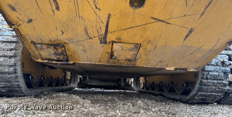 image for item DT0528 2020 Caterpillar 299 D3 tracked skid steer loader