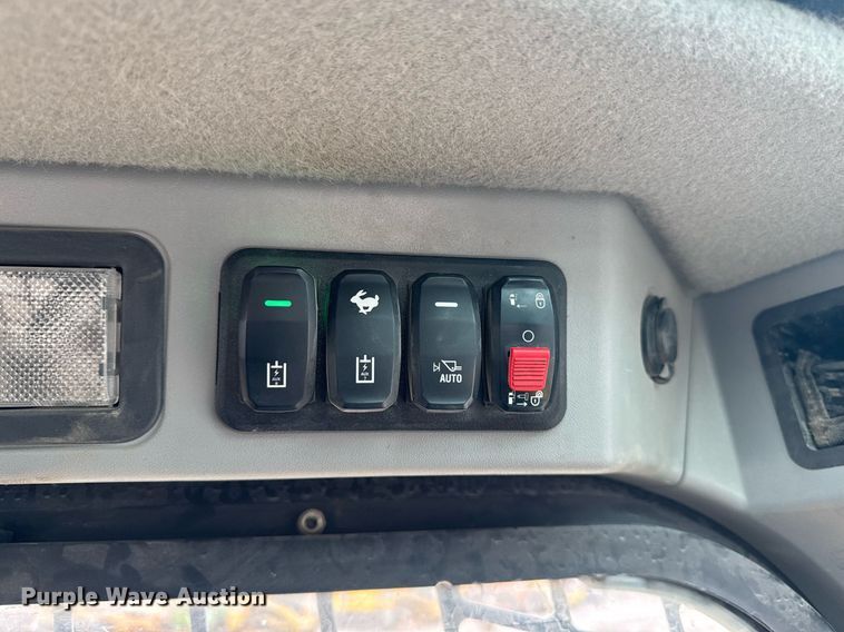 image for item DT0528 2020 Caterpillar 299 D3 tracked skid steer loader