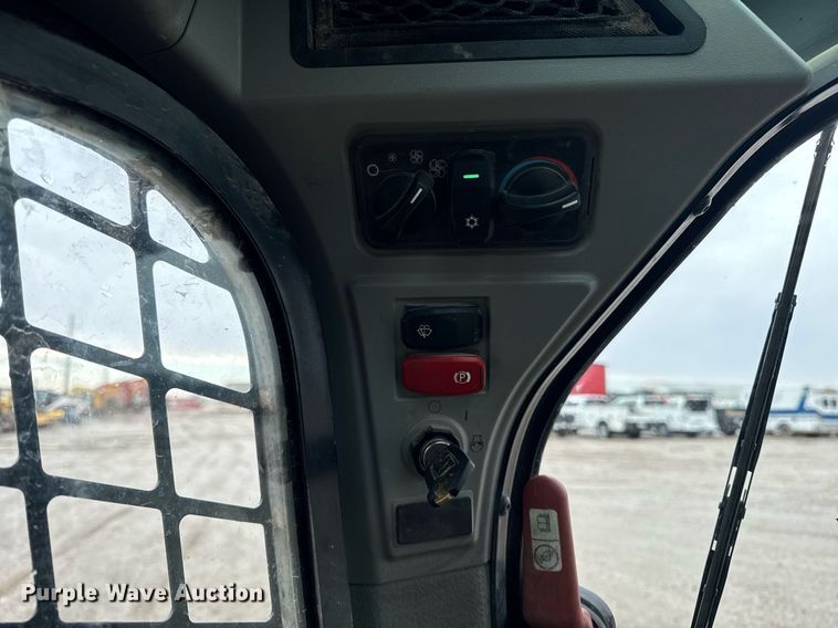 image for item DT0528 2020 Caterpillar 299 D3 tracked skid steer loader