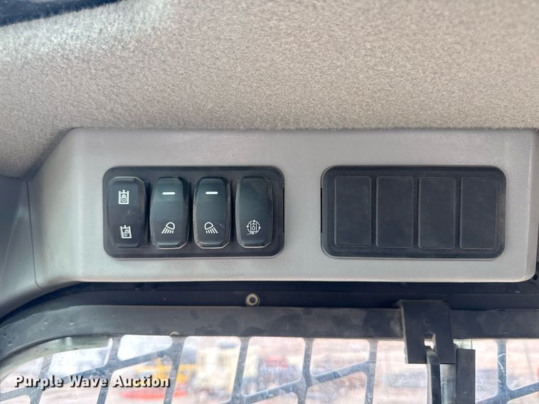 image for item DT0528 2020 Caterpillar 299 D3 tracked skid steer loader