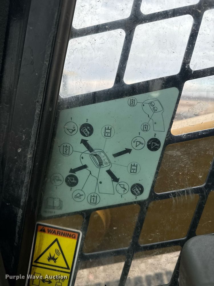 image for item DT0528 2020 Caterpillar 299 D3 tracked skid steer loader