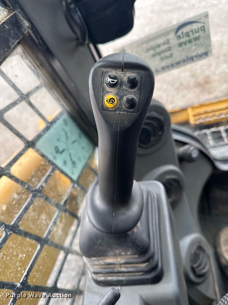 image for item DT0528 2020 Caterpillar 299 D3 tracked skid steer loader