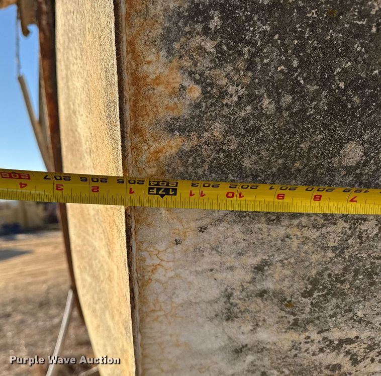 image for item DT0530 Concrete silo