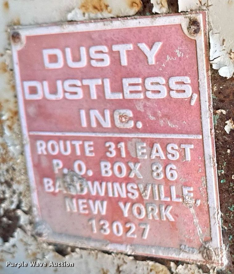 image for item DT0530 Concrete silo