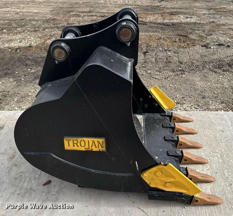 image for item DT0531 Trojan 12T-65 excavator bucket