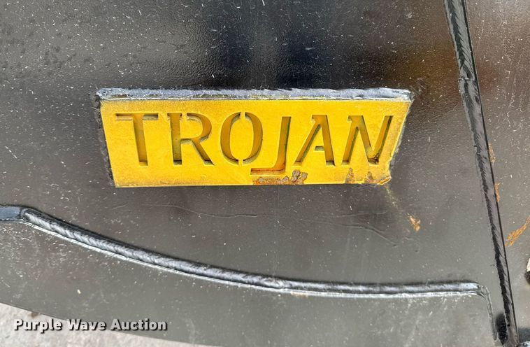 image for item DT0531 Trojan 12T-65 excavator bucket