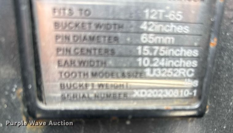 image for item DT0531 Trojan 12T-65 excavator bucket