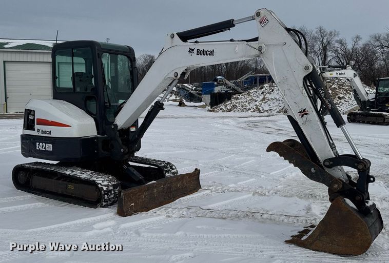 image for item DT0537 2018 Bobcat E42 mini excavator
