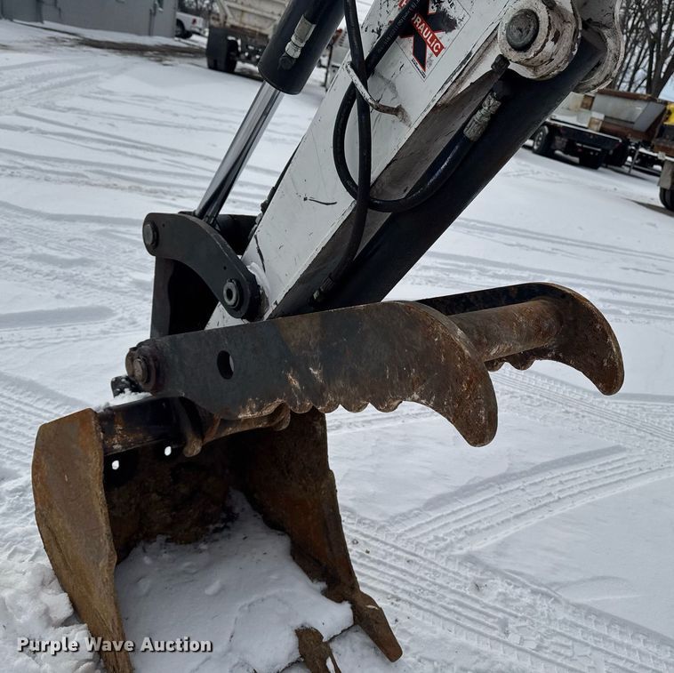 image for item DT0537 2018 Bobcat E42 mini excavator