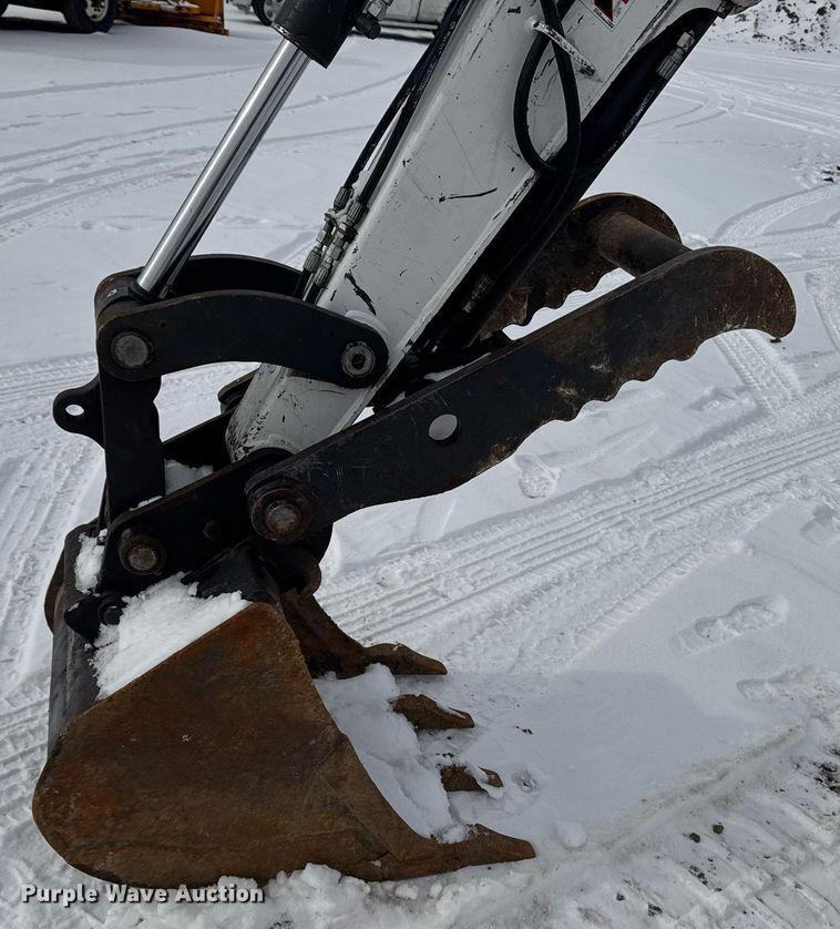 image for item DT0537 2018 Bobcat E42 mini excavator