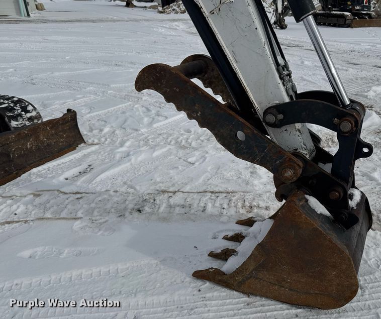 image for item DT0537 2018 Bobcat E42 mini excavator