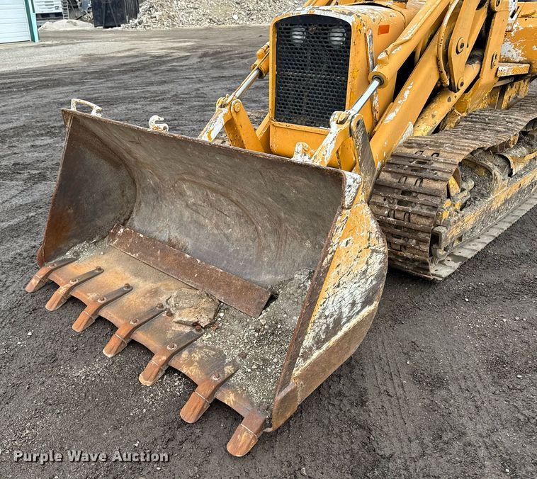 image for item DT0552 John Deere 450C track loader