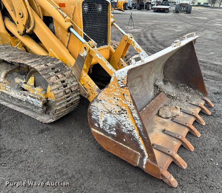image for item DT0552 John Deere 450C track loader