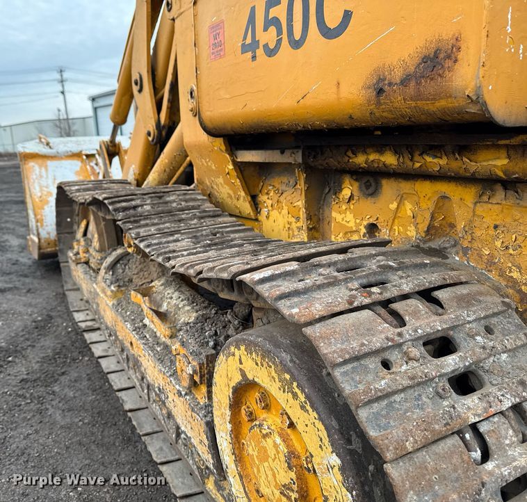image for item DT0552 John Deere 450C track loader