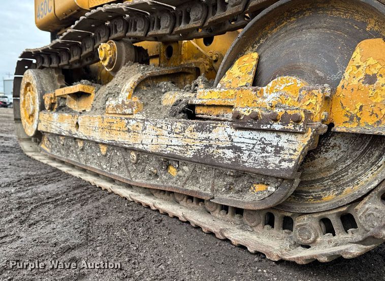 image for item DT0552 John Deere 450C track loader