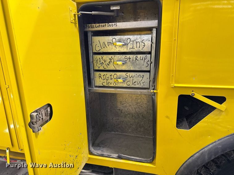 image for item DT0562 2021 Freightliner M2 106 bucket truck