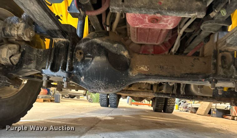 image for item DT0562 2021 Freightliner M2 106 bucket truck