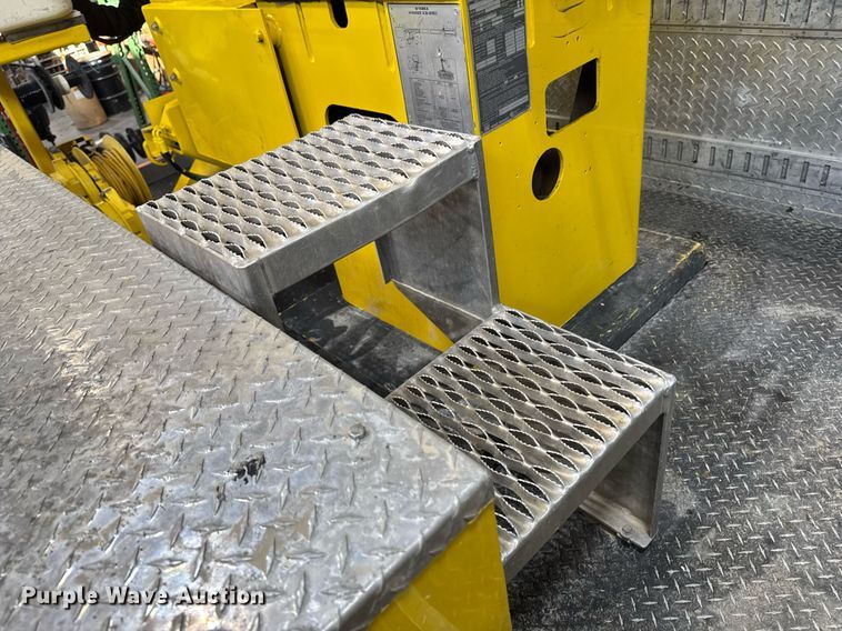 image for item DT0562 2021 Freightliner M2 106 bucket truck