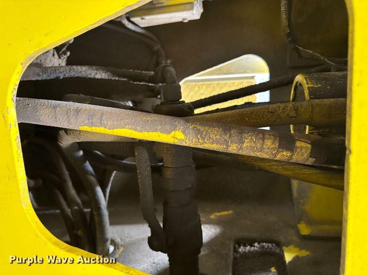 image for item DT0562 2021 Freightliner M2 106 bucket truck