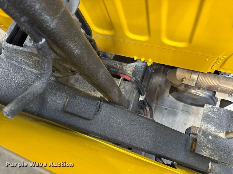 image for item DT0562 2021 Freightliner M2 106 bucket truck