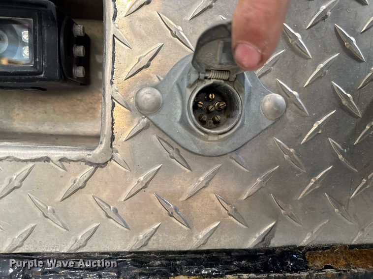 image for item DT0562 2021 Freightliner M2 106 bucket truck