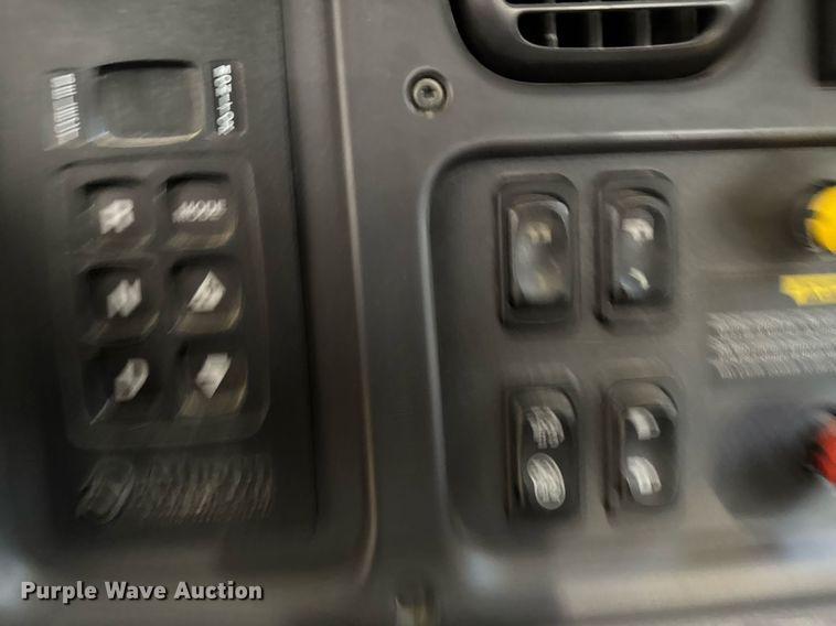 image for item DT0562 2021 Freightliner M2 106 bucket truck