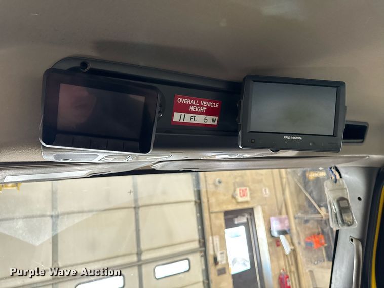 image for item DT0562 2021 Freightliner M2 106 bucket truck