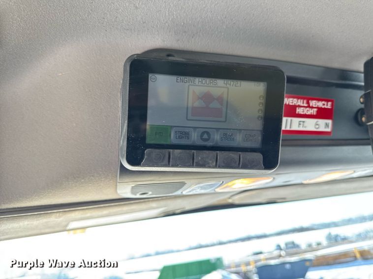 image for item DT0562 2021 Freightliner M2 106 bucket truck