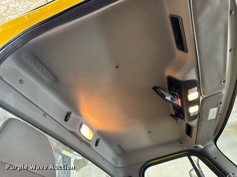 image for item DT0562 2021 Freightliner M2 106 bucket truck