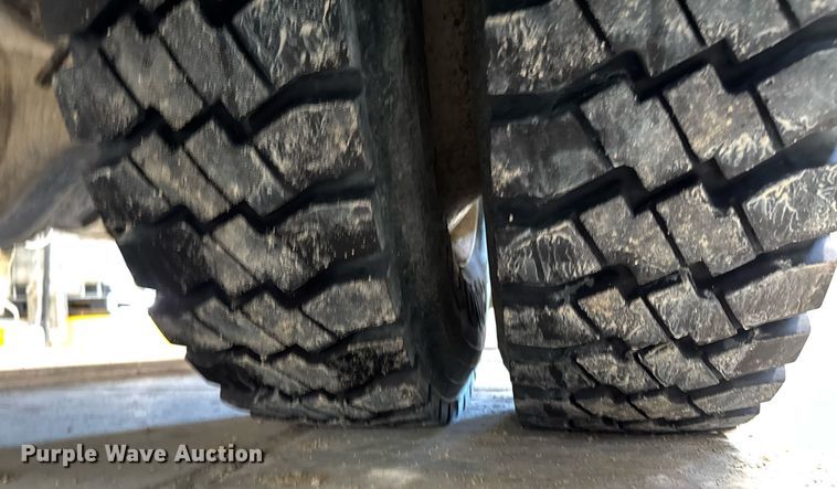 image for item DT0562 2021 Freightliner M2 106 bucket truck