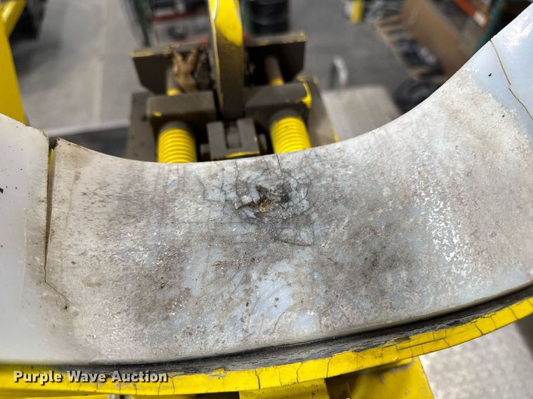 image for item DT0562 2021 Freightliner M2 106 bucket truck