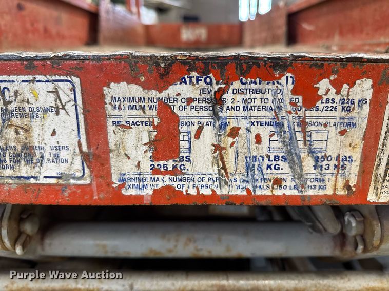 image for item DT0564 1997 Skyjack SJ3015 scissor lift