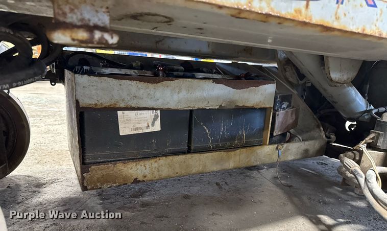 image for item DT0564 1997 Skyjack SJ3015 scissor lift